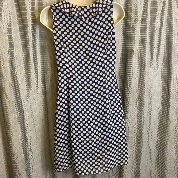 ADRIANNA PAPELL Womens Sleeveless Polka Dot Ruffle Front Dress Navy & Beige SZ 4 - Picture 2 of 6